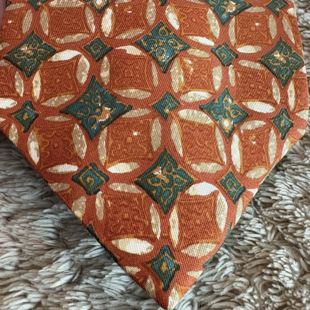 Ermenegildo Zegna Burnt Orange Jewel Tone Geometric Designer Silk Tie 3 3/4 x 59